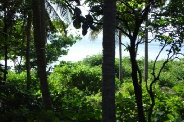 A 20 Rai Beachfront and Sea View Land Plot for Sale, Koh Lanta Krabi-4