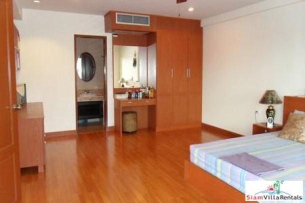 Palm Spring | Two Bedroom Condominium in Patong for Rent with Sea and Mountain Views-9