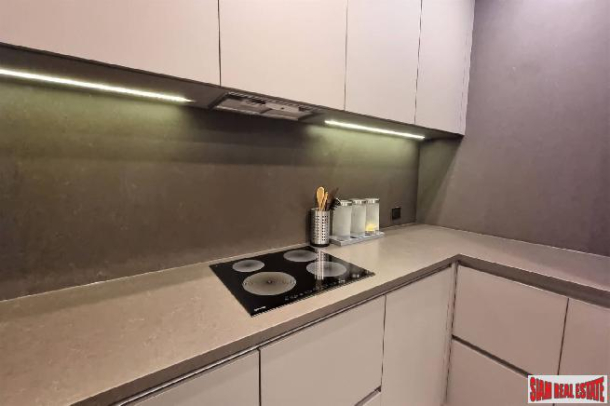 Sky Walk Condo | Large Two Bedroom on 42st Floor at Phra Khanong-11