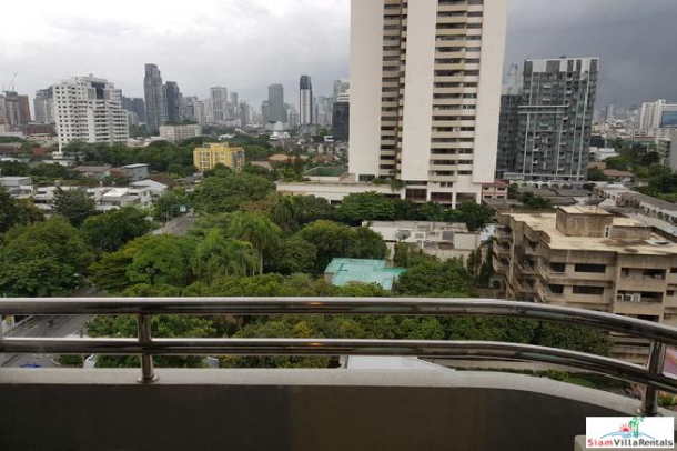 Charoenjai Place | Sweeping City and Pool Views from this Four Bedroom Condo in Ekkamai-3