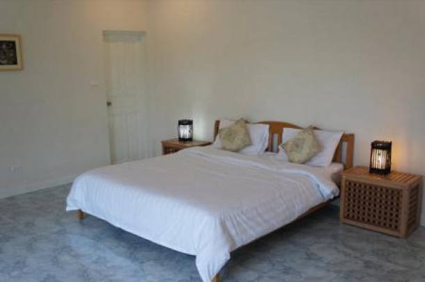 SIAM VILLAS 1 : Large 3 Bed Family Pool villa on a good sized plot-15