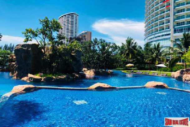 Stunning 1 bedroom condo beachfront with sea view for sale - Na jomtien-15