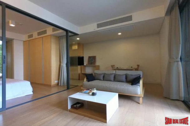 Siamese Gioia | Large One Bedroom Condo with Green Views for Sale on Sukhumvit 31-4