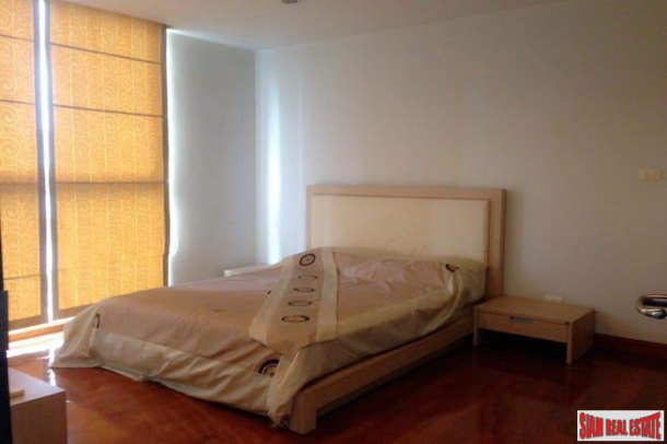 The Peak Residence  | Spacious Three Bedroom Corner Unit for Sale in Nana-9